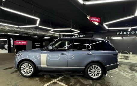 Land Rover Range Rover IV рестайлинг, 2018 год, 11 900 000 рублей, 5 фотография