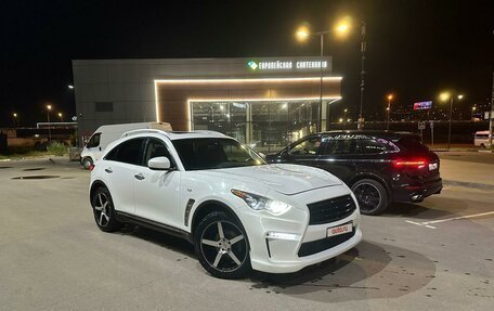 Infiniti FX II, 2009 год, 1 900 000 рублей, 2 фотография