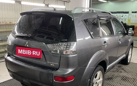 Mitsubishi Outlander III рестайлинг 3, 2007 год, 829 000 рублей, 4 фотография