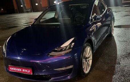 Tesla Model 3 I, 2020 год, 3 990 000 рублей, 1 фотография