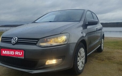 Volkswagen Polo VI (EU Market), 2011 год, 700 000 рублей, 1 фотография