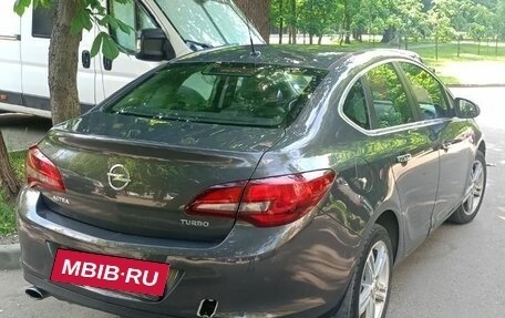 Opel Astra J, 2013 год, 1 500 000 рублей, 4 фотография