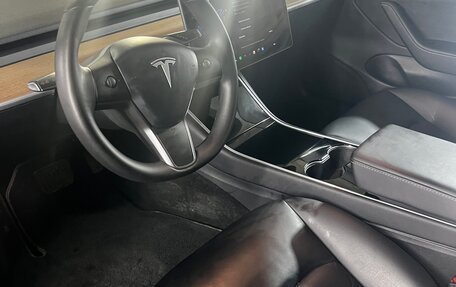 Tesla Model 3 I, 2020 год, 3 990 000 рублей, 8 фотография