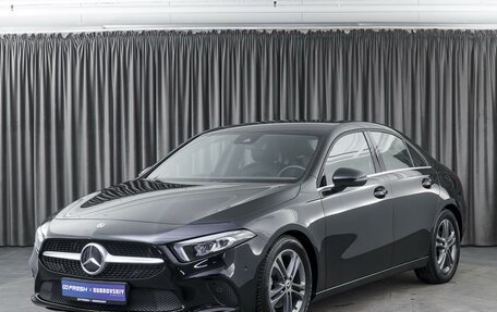 Mercedes-Benz A-Класс, 2019 год, 3 390 000 рублей, 5 фотография