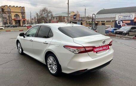 Toyota Camry, 2020 год, 3 390 000 рублей, 3 фотография