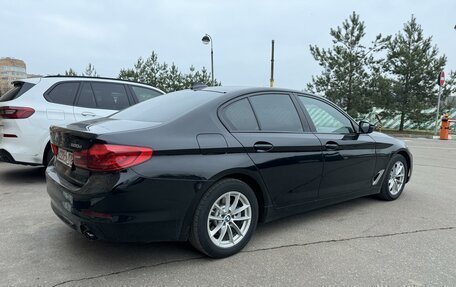 BMW 5 серия, 2019 год, 2 950 000 рублей, 6 фотография