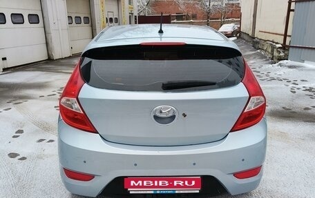 Hyundai Solaris II рестайлинг, 2012 год, 850 000 рублей, 6 фотография