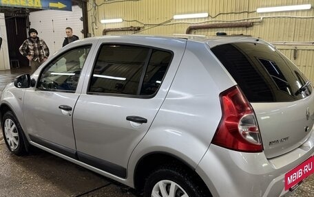 Renault Sandero I, 2012 год, 720 000 рублей, 14 фотография