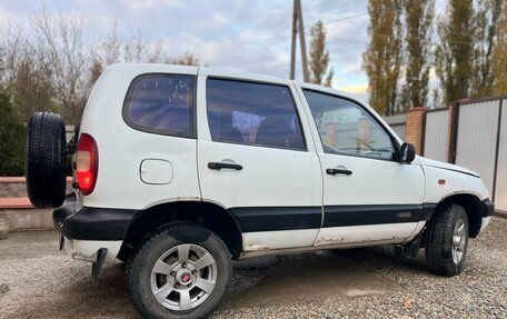 Chevrolet Niva I рестайлинг, 2004 год, 345 000 рублей, 4 фотография