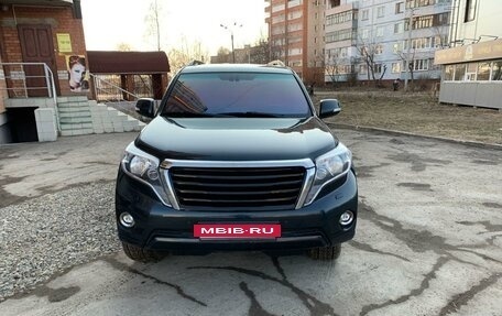 Toyota Land Cruiser Prado 150 рестайлинг 2, 2014 год, 3 600 000 рублей, 4 фотография