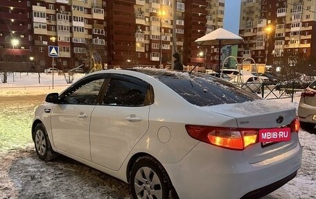 KIA Rio III рестайлинг, 2012 год, 750 000 рублей, 4 фотография