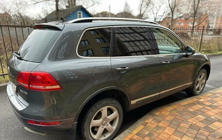 Volkswagen Touareg III, 2011 год, 2 250 000 рублей, 4 фотография