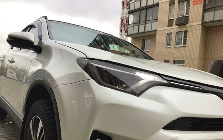 Toyota RAV4, 2016 год, 2 100 000 рублей, 9 фотография