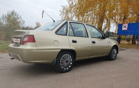 Daewoo Nexia I рестайлинг, 2011 год, 240 000 рублей, 7 фотография