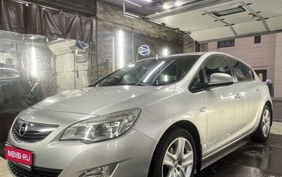 Opel Astra J, 2012 год, 850 000 рублей, 1 фотография