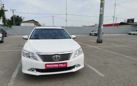 Toyota Camry, 2014 год, 1 350 000 рублей, 1 фотография