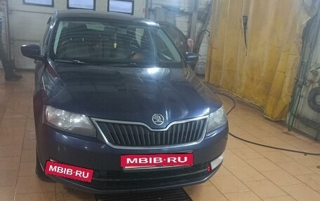 Skoda Rapid I, 2015 год, 750 000 рублей, 3 фотография