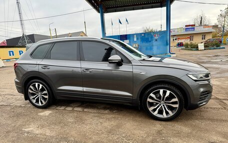 Volkswagen Touareg III, 2018 год, 4 800 000 рублей, 15 фотография