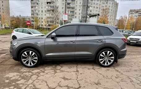 Volkswagen Touareg III, 2018 год, 4 800 000 рублей, 5 фотография