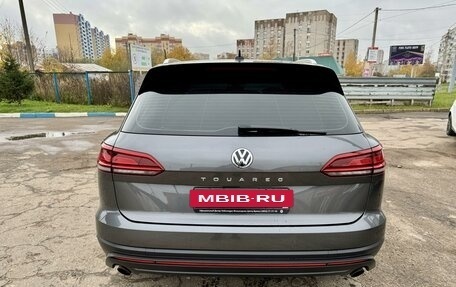 Volkswagen Touareg III, 2018 год, 4 800 000 рублей, 10 фотография