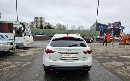 Infiniti FX II, 2011 год, 2 150 000 рублей, 5 фотография