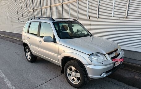 Chevrolet Niva I рестайлинг, 2011 год, 440 000 рублей, 4 фотография