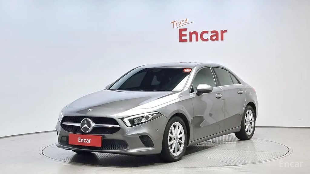 Mercedes-Benz A-Класс W177, 2020 год, 2 670 000 рублей, 1 фотография