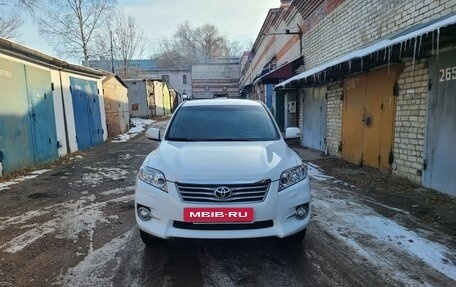 Toyota RAV4, 2012 год, 1 600 000 рублей, 2 фотография