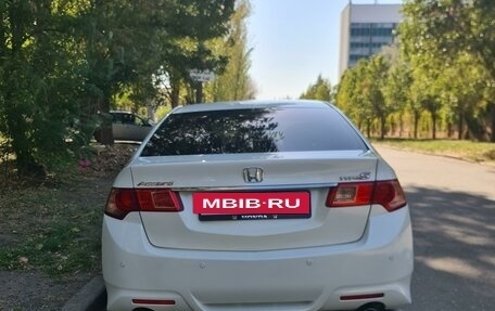 Honda Accord VIII рестайлинг, 2011 год, 1 650 000 рублей, 11 фотография