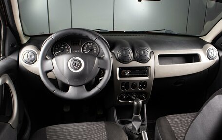 Renault Sandero I, 2013 год, 599 000 рублей, 6 фотография