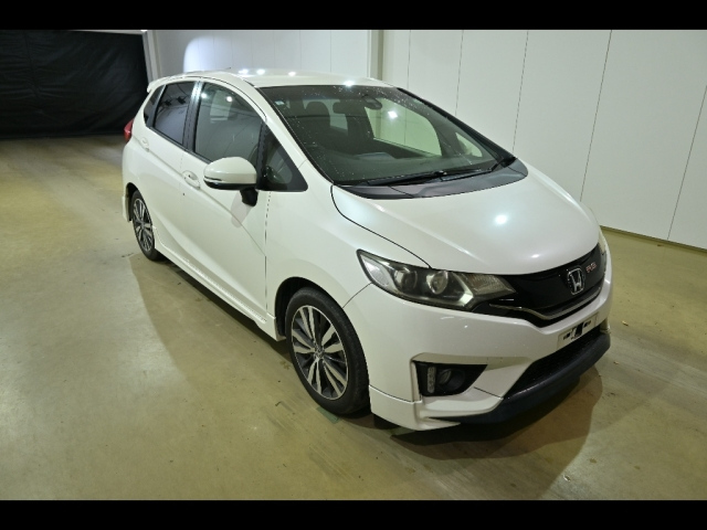 Honda Fit III, 2015 год, 1 050 000 рублей, 2 фотография