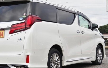 Toyota Alphard III, 2021 год, 3 746 000 рублей, 10 фотография