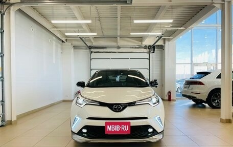 Toyota C-HR I рестайлинг, 2019 год, 2 449 000 рублей, 6 фотография