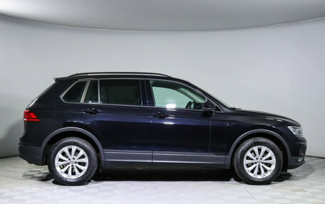 Volkswagen Tiguan II, 2020 год, 2 845 000 рублей, 4 фотография