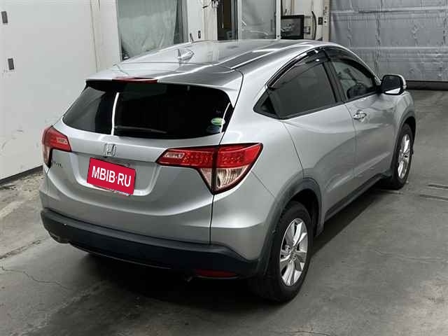 Honda Vezel, 2015 год, 1 470 000 рублей, 3 фотография