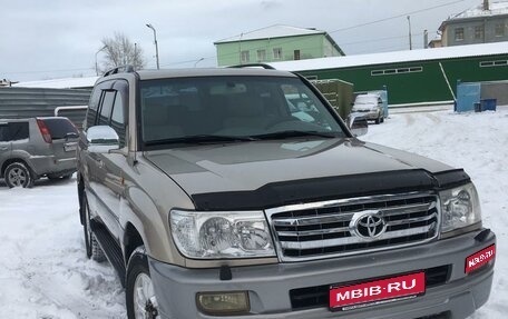 Toyota Land Cruiser 100 рестайлинг 2, 2006 год, 2 560 000 рублей, 1 фотография