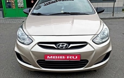 Hyundai Solaris II рестайлинг, 2011 год, 720 000 рублей, 1 фотография