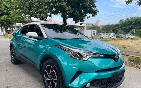 Toyota C-HR I рестайлинг, 2020 год, 1 870 000 рублей, 5 фотография