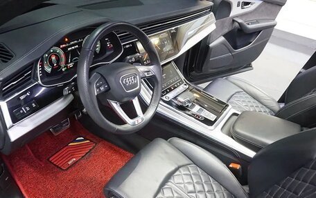 Audi Q8 I, 2021 год, 6 050 000 рублей, 11 фотография