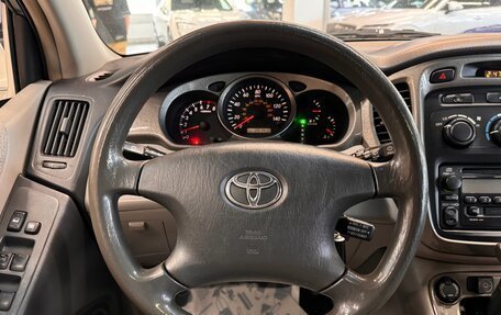 Toyota Highlander III, 2002 год, 1 190 000 рублей, 13 фотография