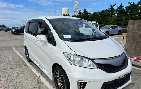 Honda Freed I, 2014 год, 1 580 000 рублей, 3 фотография