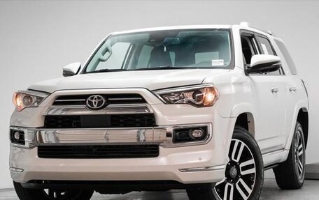 Toyota 4Runner V, 2022 год, 9 864 000 рублей, 1 фотография