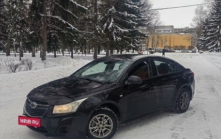 Chevrolet Cruze II, 2013 год, 897 000 рублей, 9 фотография