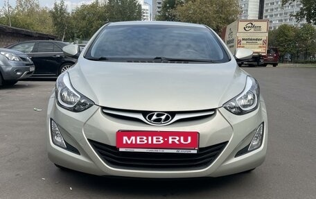 Hyundai Elantra V, 2015 год, 1 550 000 рублей, 2 фотография