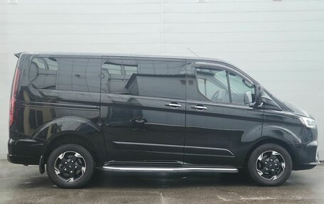 Ford Tourneo Custom I рестайлинг, 2023 год, 5 600 000 рублей, 4 фотография