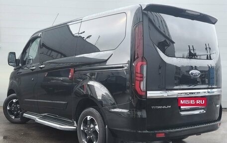 Ford Tourneo Custom I рестайлинг, 2023 год, 5 600 000 рублей, 7 фотография