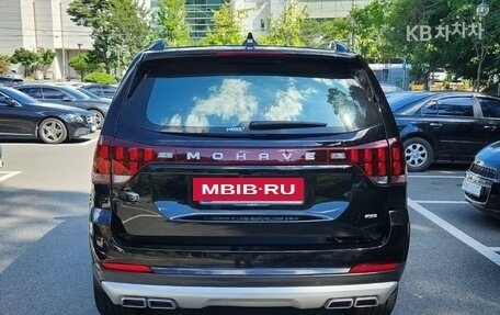 KIA Mohave I, 2023 год, 3 700 000 рублей, 3 фотография