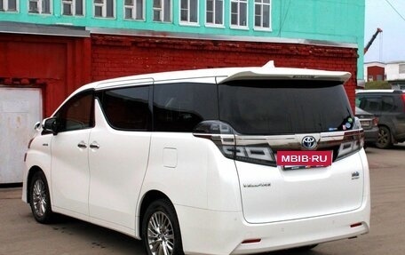 Toyota Vellfire II, 2018 год, 4 300 000 рублей, 7 фотография