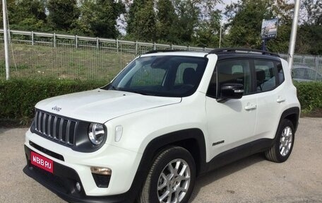 Jeep Renegade I рестайлинг, 2023 год, 3 190 000 рублей, 1 фотография