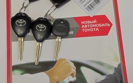 Toyota Camry, 2010 год, 1 350 000 рублей, 10 фотография